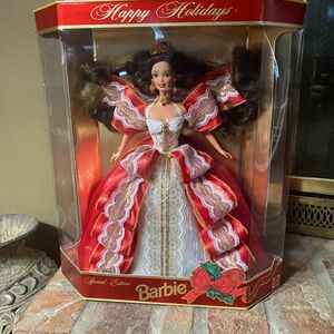 AUTHENTIC RARE RECALL ERROR 1997 Happy Holiday Barbie Doll SE MISPRINT Blue Eyes